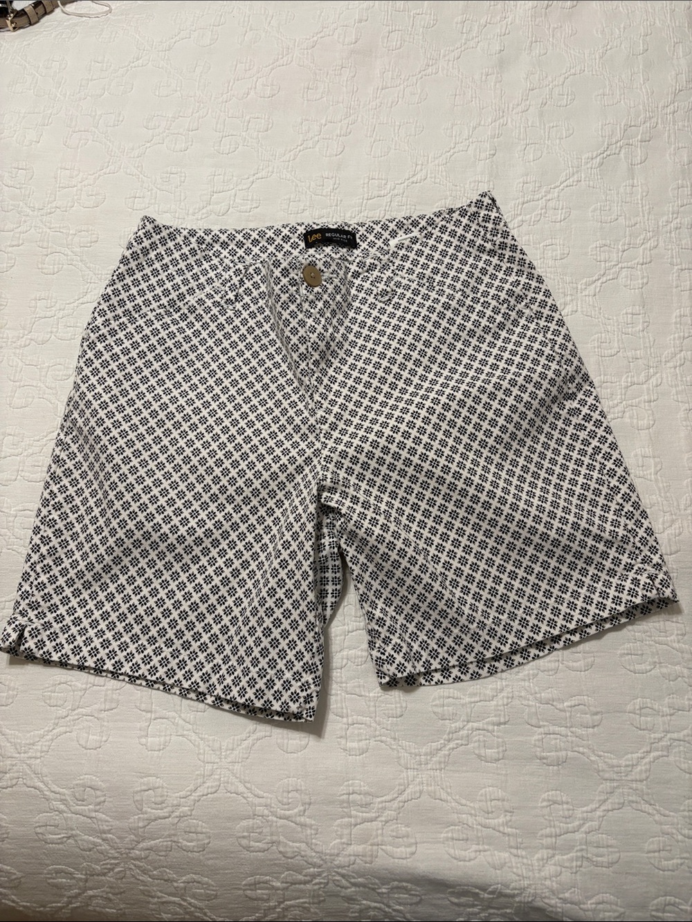 Lee Women's White and Black Geometric Flat Front Shorts